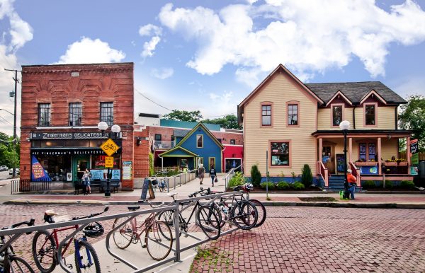 Why Zingerman’s Teaches All Employees About Cash Flow, Revenue, Depreciation, and Expense Management